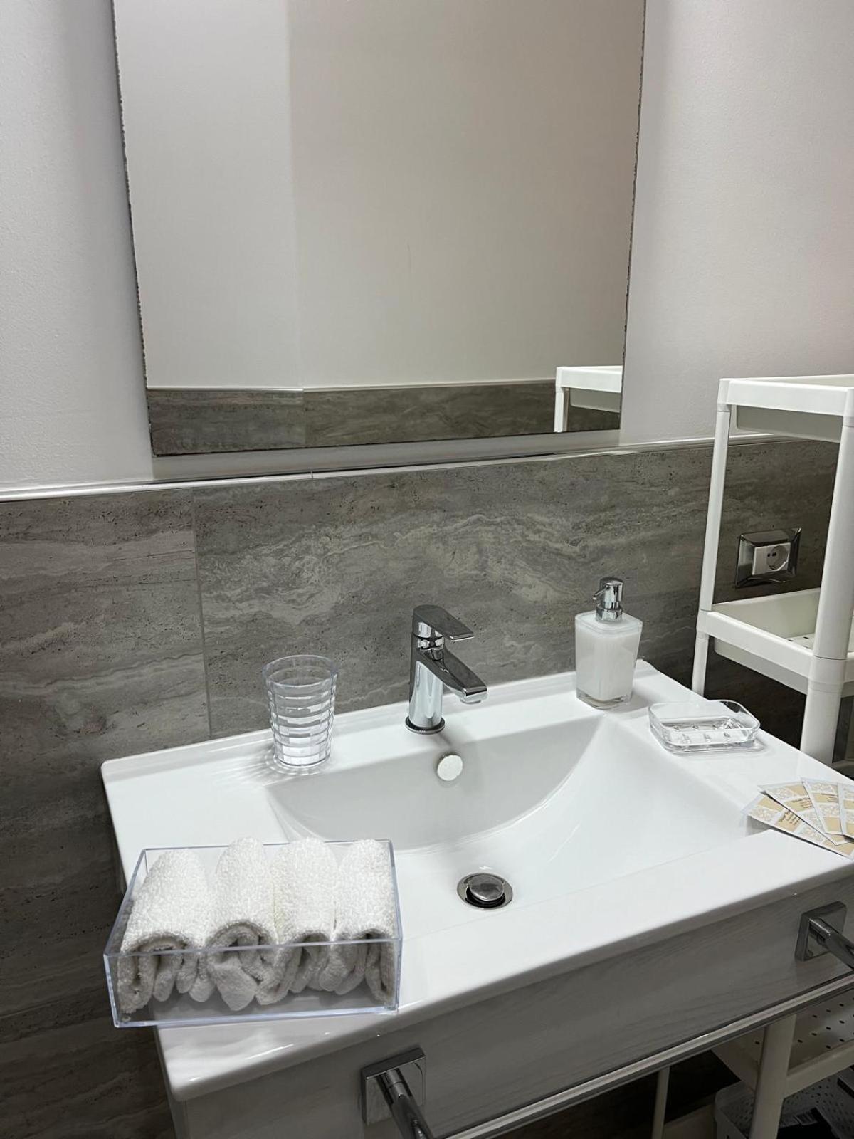 Lamezia Park Apartments Lamezia Terme Εξωτερικό φωτογραφία