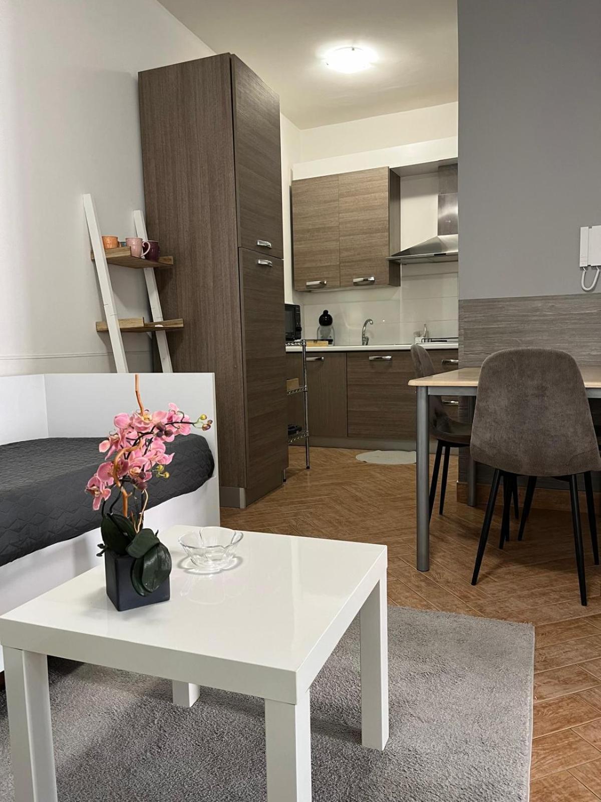 Lamezia Park Apartments Lamezia Terme Εξωτερικό φωτογραφία